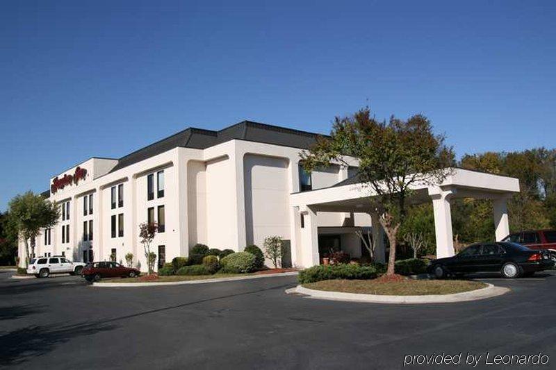 Hampton Inn Commerce Exterior photo